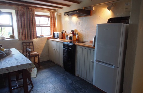 Llanerchymedd Cottage | Nestling in a quiet corner of Anglesey - beautiful traditional Welsh cottage.
