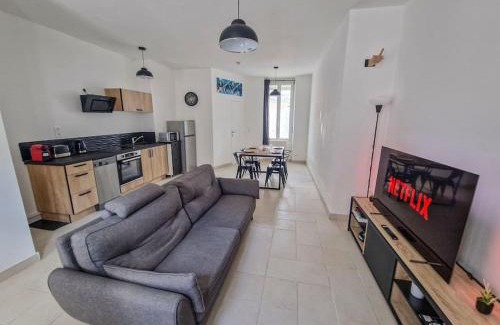Montargis Apartment | NETFLIX and CHILL, Maison duplex