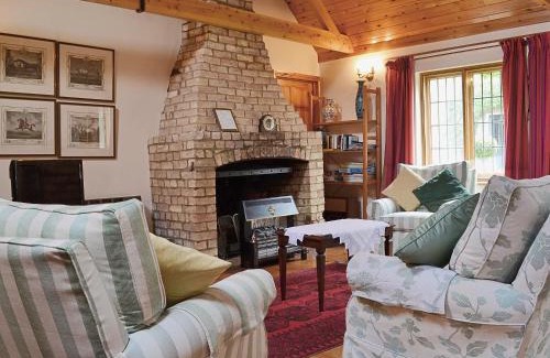 Soham House | Netherall Manor Lodge