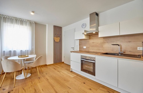 Historic Downtown Apartment | Neu! Moselbleibe IV Weingartenhaus - Neu! Moselbleibe Weingartenhaus
