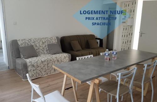 Saint-Julien-de-Vouvantes Apartment | NEUF Le Cocon Familial - Dormir Comme A La Maison -