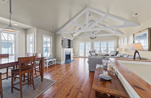 Minnesott Beach House | Neuse Village #5 - Quaint, tranquil cottage with pool & amazing views