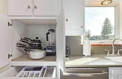 Littleton House | NEW! 1958 Chic Mid-Mod - near Downtown Littleton!