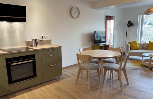 Jullouville-les-Pins Apartment | New 2-bedroom apartment 250 m from the beach, in the heart of Jullouville