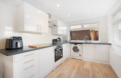 Ashington House | New 2BR in 53 Rowlington Terrace