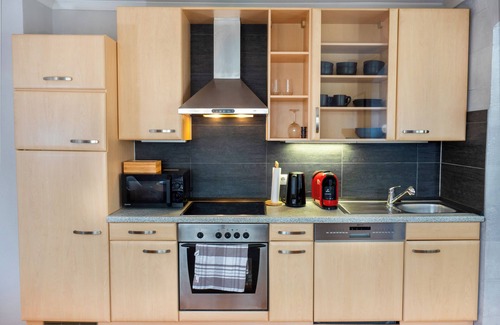 Lichtenfels Apartment | NEW! 3 Room Korbstadt-Apartment/Balcony/Citchen
