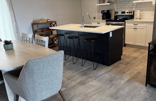 Grande Prairie House | New 3BR Home with A/C and Double Garage in family friendly neighbourhood