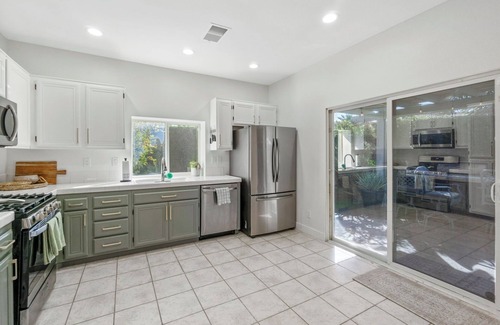 Vista Norte House | NEW! 4-bedroom private house with AC WiFi and pool near downtown Palm Springs