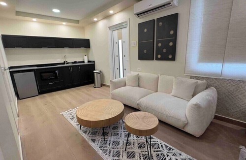 Koyari Villa | New 5 Bedroom Private Pool near superfood
