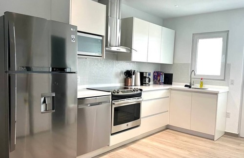 Ponton Condo | New Aruba Condo with Huge Pool