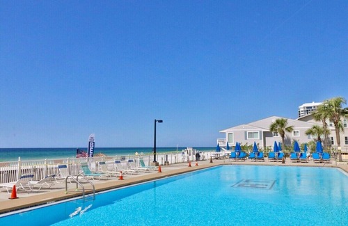 Biltmore Beach Condo | NEW! Beachfront, 3 Pools (1 heated), Hot Tub, FREE Beach Chairs