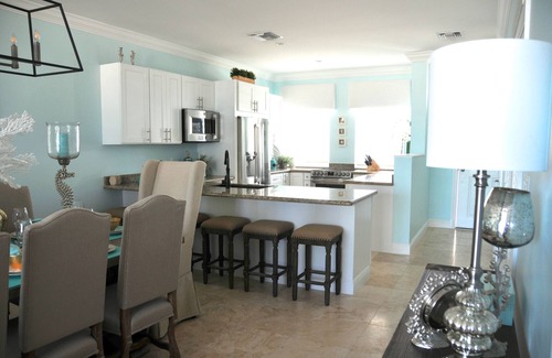 Palm Cay House | New/Beachfront/Oceanfront/Luxury/Clear Waters/Secured Gated Community