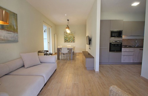 Cinquale House | New built villa for 4 people, near sea, a/c, near Forte dei Marmi