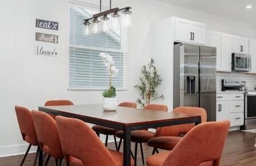 Delaware House | New build modern home 3BR with Hot Tub & ping pong