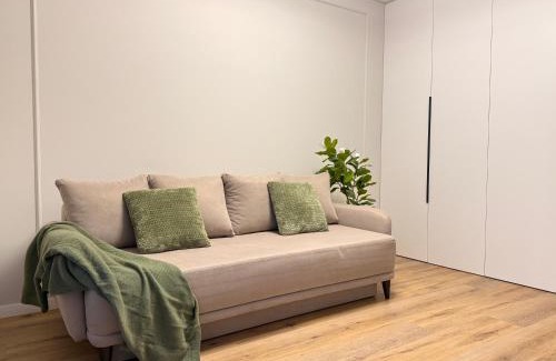 Solomjanskyj Apartment | New Business-Class Apartment in Kyiv City Center