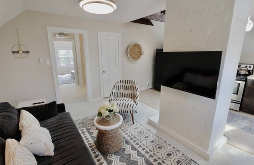 16th Street Heights House | NEW! Cabin in the Clouds ~ Easy Downtown Access w Parking!