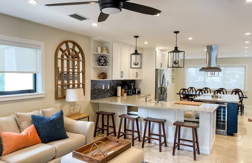 Coral Way House | NEW*CasaSonrisa*HeatedPool*Terrace*5Bed*Shenandoah