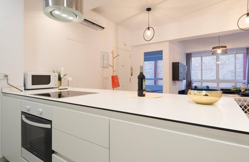 La Goleta Apartment | New Center 3Bedrooms 2 Bath Apartment