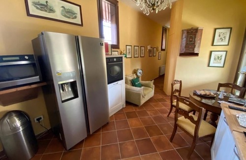 Teolo Apartment | New central and quiet lodge, exclusive terrace with view and park