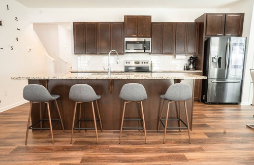 Southeast Raleigh House | NEW Construction Home 11 Mins from DT Raleigh, 5 Mins from Coastal Credit