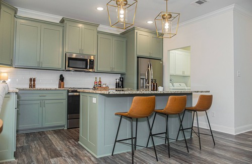 Ruston House | NEW Cozy family-sized home just minutes West of LATech! Fenced in Backyard!