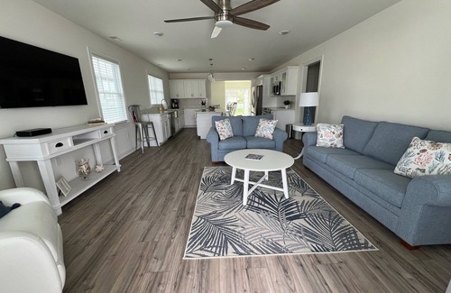 Villas House | New! Enjoy the Most Spectacular Sunsets in Cape May County! Dog friendly!