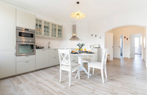 Sint-Lambrechts-Woluwe Apartment | New EU Prestige Living VII