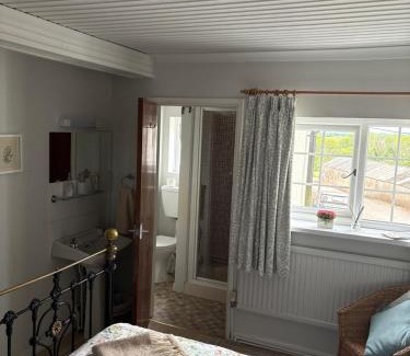 Rhoose House | New Farm