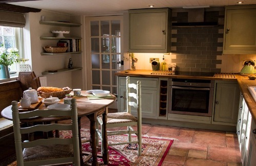 New Forest District Cottage | New Forest Cottage, charming & full of character in the heart of The New Forest
