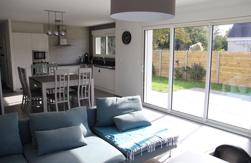 Sainte-Honorine-des-Pertes House | New villa in the heart of the landing beaches