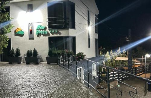 Slanic-Moldova House | New Green