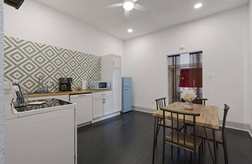 Alta Vista Apartment | NEW! Hip Home Nestled In Alta Vista