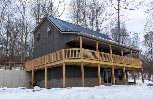 Huntingdon House | NEW! House Near Raystown Lake in Peaceful Wooded Area