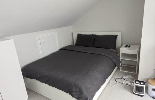 Dublin House | New House, Private Rooms in a Peaceful Neighborhood
