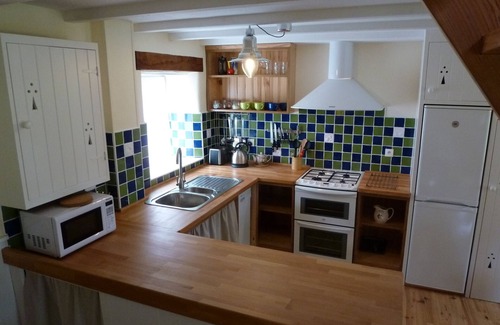 Plourin House | New in Finistère- Gîtes l'Authentik- "Le Petit Nid"