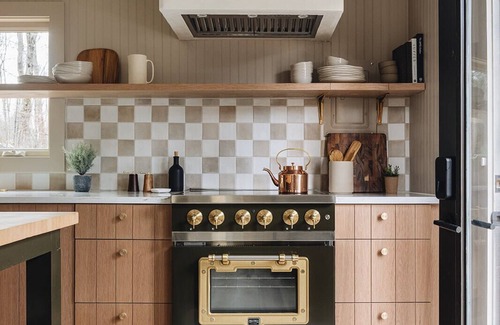Union Pier House | New! Juniper Presents: The Fern - A 2 Bed/1.5 Bath Townie Cottage, Walk to Beach