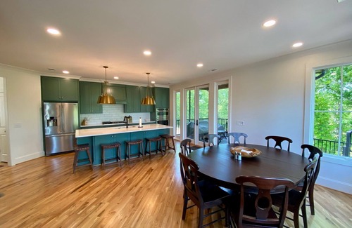 Seneca House | New Lake House Overlooking Hartwell, Campus, and the Clemson Experimental Forest