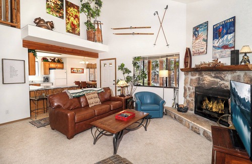 Grand Lake Cabin | NEW! Lemmon Lodge #30 – Lake Access with private sandy beach