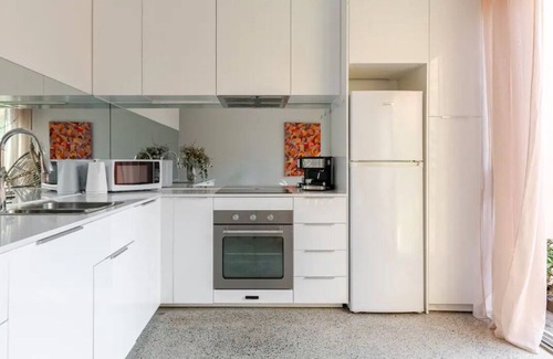 Fitzroy House | New listing! 5 min walk to CBD, w Rooftop Terrace