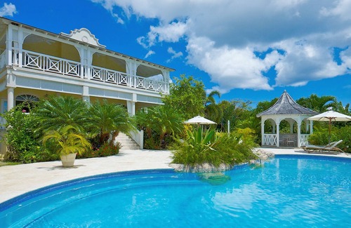 Mount Standfast Villa | New listing 5BR Luxury Villa with Sea Views and Private Pool