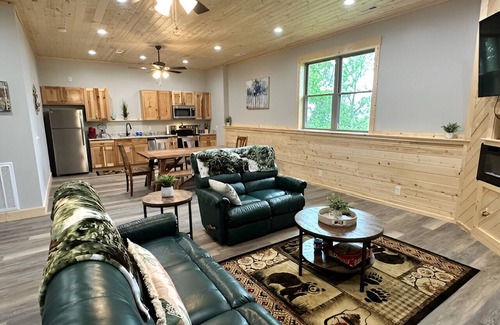 Caton House | NEW LISTING! BRAND NEW with 2 beds/2 baths - Spacious, Mountain Views, Central