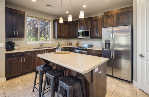Moab House | New Listing Discounts | Pool/Spa | Garage | Bikes | DT Location | 652