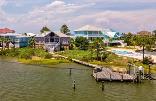 Sawgrass Pointe House | New Listing Spotlight! Pink Palace