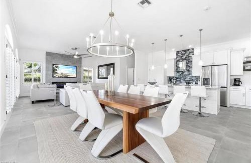 Vanderbilt Beach House | NEW LISTING! Sunshine Retreat!