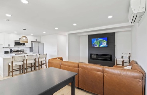 Sodus Point Apartment | NEW Luxury Apartment | Sodus Point | 2 King Beds