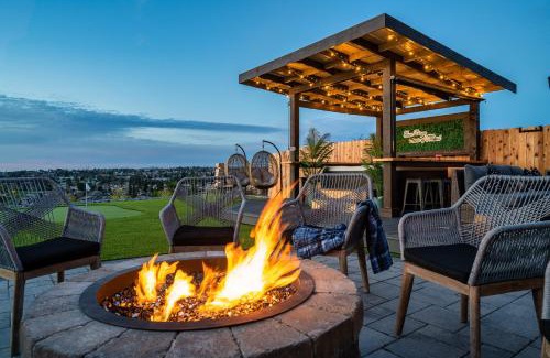 Otay Mesa West House | NEW! Luxury San Diego Home w/HOT TUB! VIEWS!