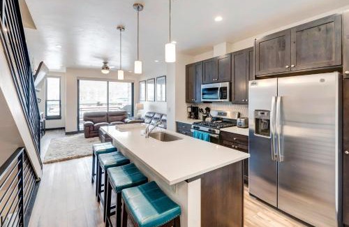 Winter Park House | New Luxury Villa 268 I Rooftop Hot Tub I Great Views I Best Price I FREE Adventures Daily