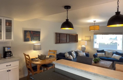 The Strand House | NEW! Man Beach Sand Section Family/Executive charm