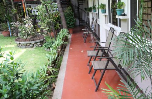 New Manila Bed & Breakfast | New Manila Suites