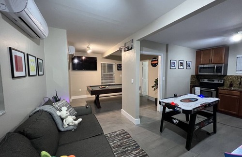 Tamiami House | New! Miami Hideaway w Arcade, Pool & near Airport